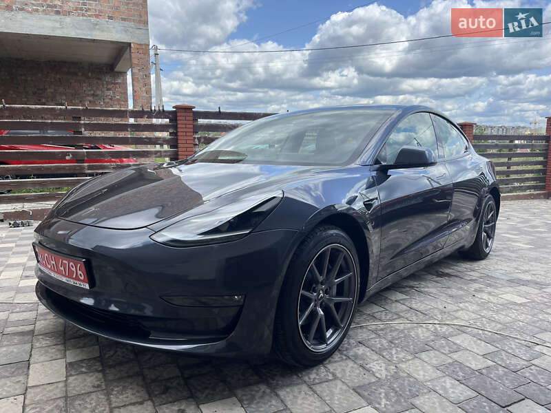 Седан Tesla Model 3 2021 в Львове фото 3 Седан Tesla Model 3 2021 в Львове