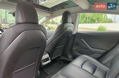 Седан Tesla Model 3 2018 в 