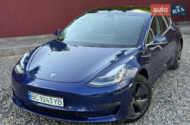 Седан Tesla Model 3 2019 в 