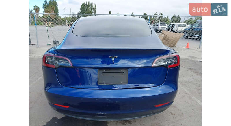 Седан Tesla Model 3 2021 в Черкассах фото 15 Седан Tesla Model 3 2021 в Черкассах