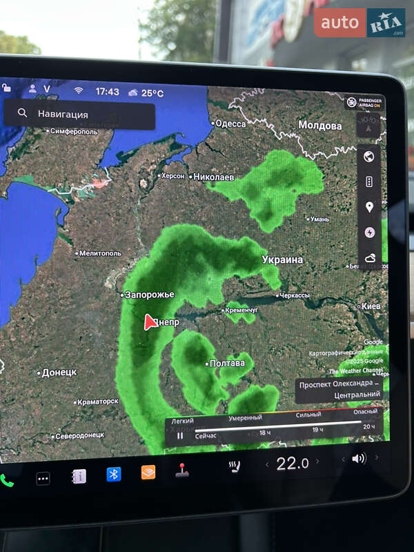 Седан Tesla Model 3 2021 в Дніпрі