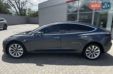 Седан Tesla Model 3 2018 в 