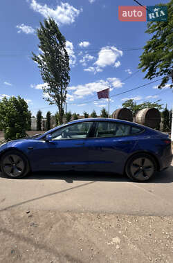 Седан Tesla Model 3 2020 в 