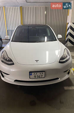 Седан Tesla Model 3 2018 в 