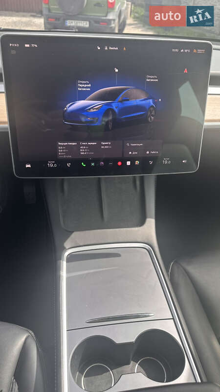 Седан Tesla Model 3 2022 в Києві