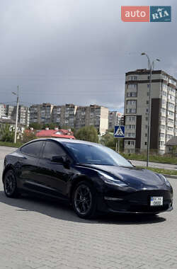 Седан Tesla Model 3 2018 в 