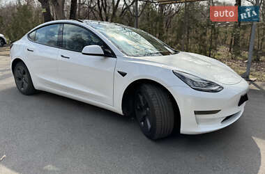 Седан Tesla Model 3 2022 в Днепре