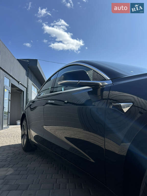 Седан Tesla Model 3 2020 в Кривом Роге фото 4 Седан Tesla Model 3 2020 в Кривом Роге