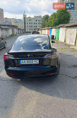 Седан Tesla Model 3 2018 в 