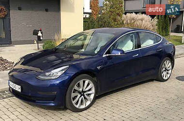 Седан Tesla Model 3 2018 в 