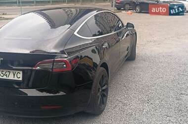Седан Tesla Model 3 2019 в 