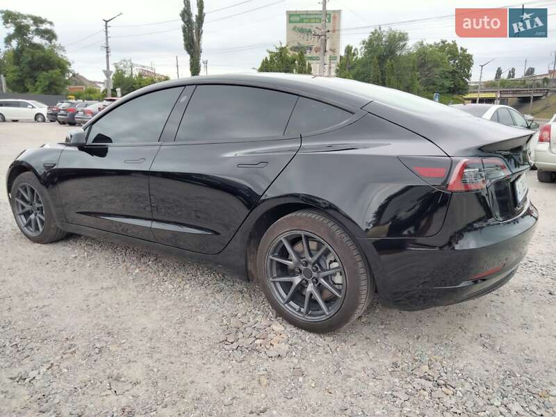 Седан Tesla Model 3 2023 в Белой Церкви