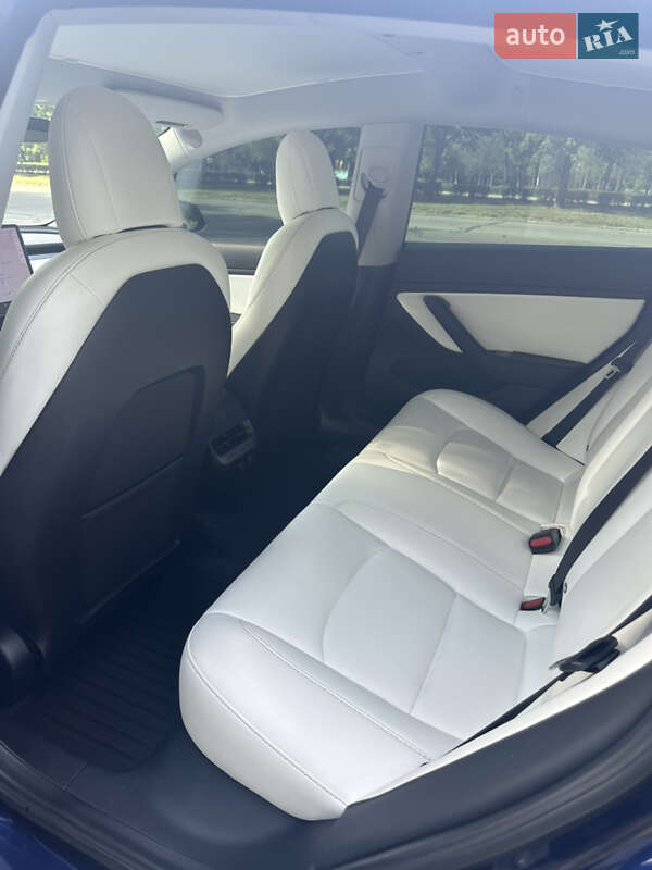 Седан Tesla Model 3 2018 в Одесі фото 4 Седан Tesla Model 3 2018 в Одесі