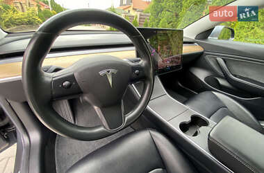 Седан Tesla Model 3 2018 в 