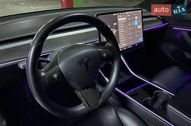 Седан Tesla Model 3 2018 в 