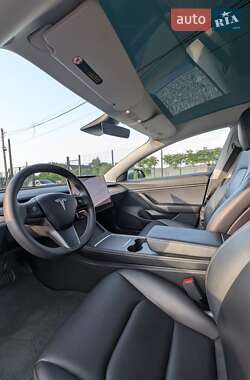 Седан Tesla Model 3 2020 в Луцьку