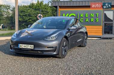 Седан Tesla Model 3 2020 в Луцьку