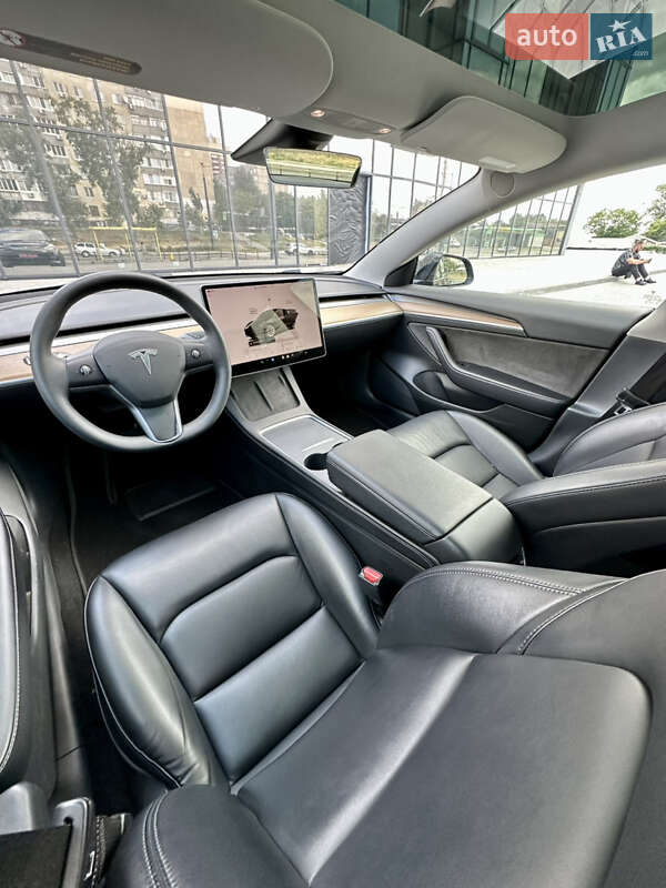 Седан Tesla Model 3 2022 в Днепре фото 14 Седан Tesla Model 3 2022 в Днепре