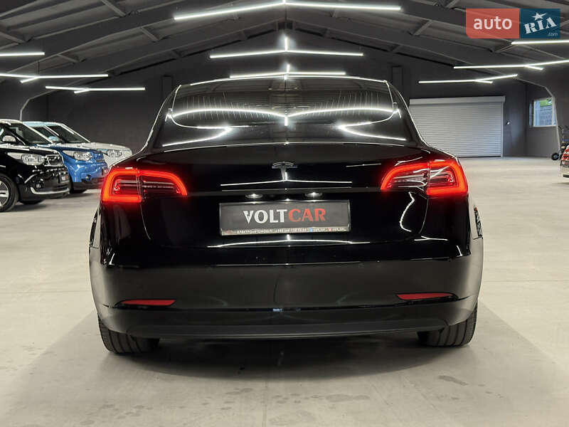 Седан Tesla Model 3 2019 в Владимире