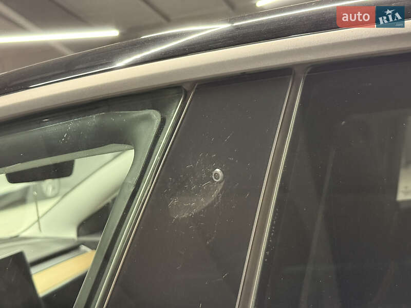 Седан Tesla Model 3 2019 в Владимире