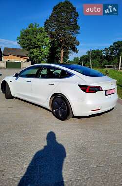 Седан Tesla Model 3 2019 в 