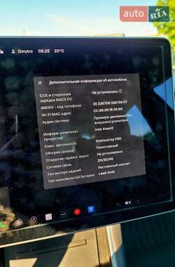 Седан Tesla Model 3 2019 в Львове