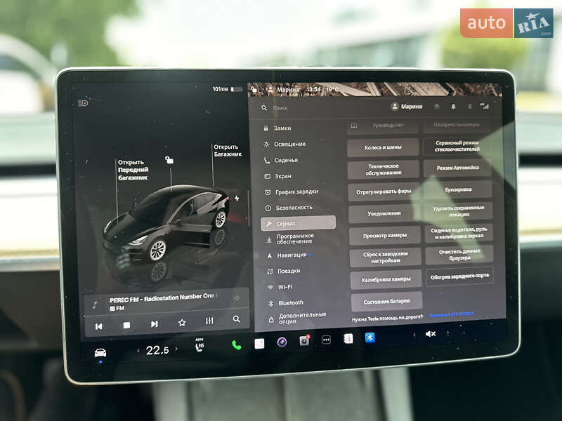 Седан Tesla Model 3 2022 в Києві