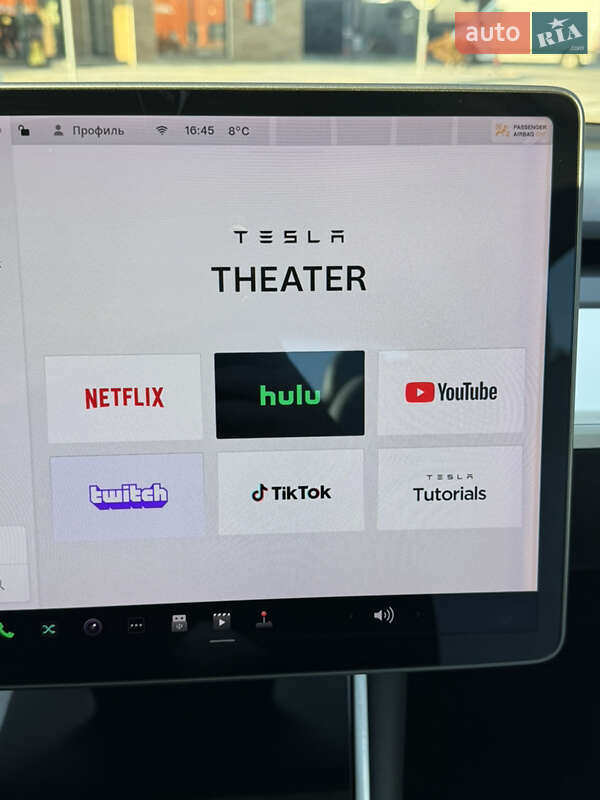 Седан Tesla Model 3 2019 в Луцке фото 33 Седан Tesla Model 3 2019 в Луцке