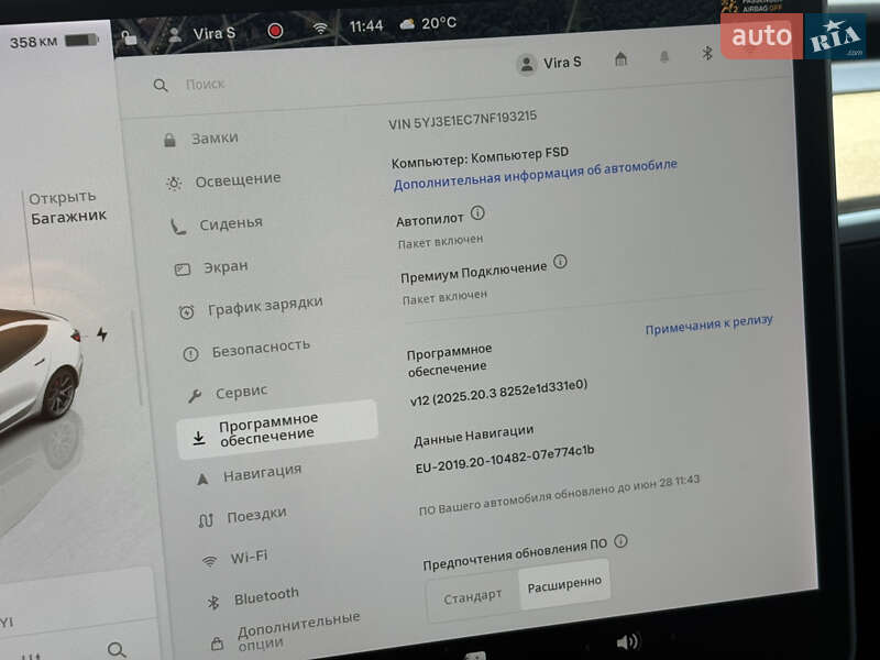 Седан Tesla Model 3 2022 в Києві
