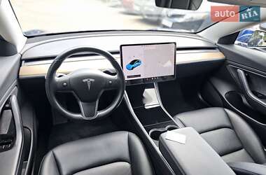 Седан Tesla Model 3 2018 в 