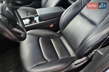 Седан Tesla Model 3 2018 в 
