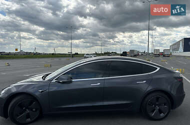 Седан Tesla Model 3 2018 в 