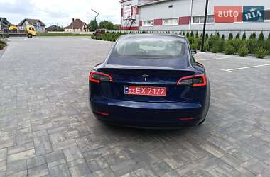 Седан Tesla Model 3 2019 в 
