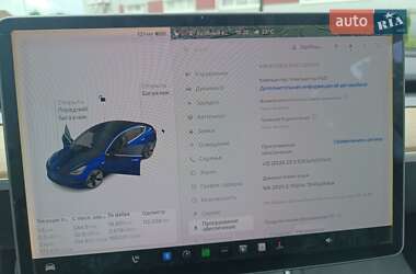 Седан Tesla Model 3 2019 в 