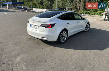 Седан Tesla Model 3 2018 в 
