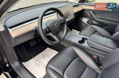 Седан Tesla Model 3 2022 в Хмельницком