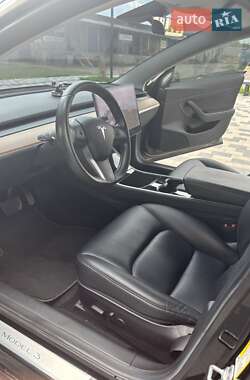 Седан Tesla Model 3 2019 в 