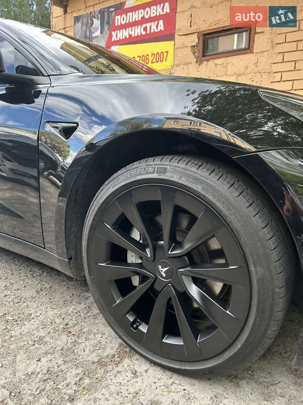 Седан Tesla Model 3 2021 в Дніпрі