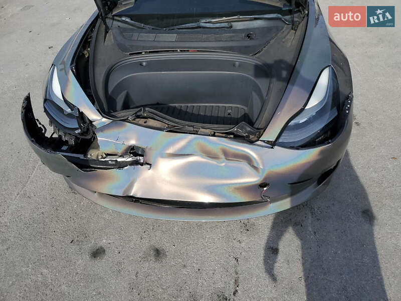 Седан Tesla Model 3 2021 в Кременчуге