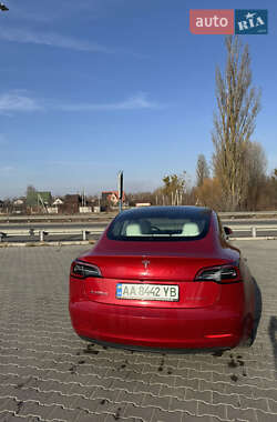 Седан Tesla Model 3 2018 в 