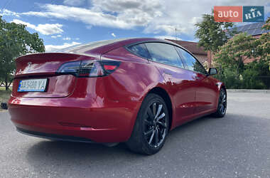 Седан Tesla Model 3 2019 в 