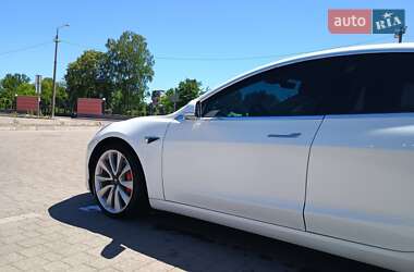 Седан Tesla Model 3 2019 в 