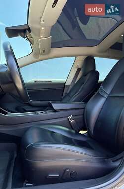 Седан Tesla Model 3 2018 в 