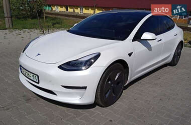 Седан Tesla Model 3 2022 в Львове