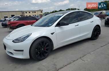 Седан Tesla Model 3 2019 в 