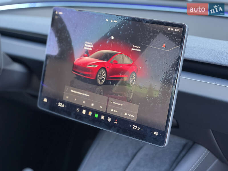 Седан Tesla Model 3 2024 в Виннице