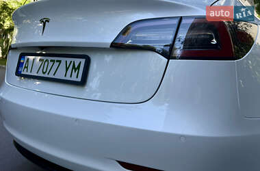 Седан Tesla Model 3 2019 в 