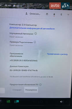 Седан Tesla Model 3 2018 в 