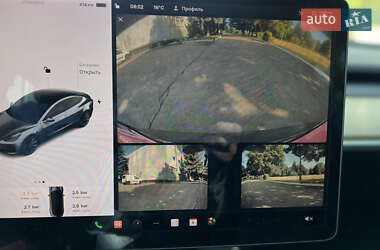 Седан Tesla Model 3 2019 в 