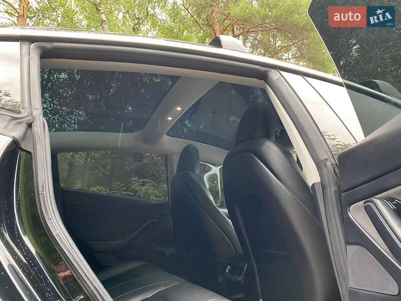 Седан Tesla Model 3 2018 в Ковеле